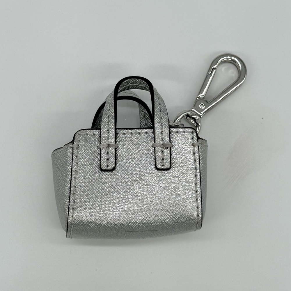 Michael Michael Kors mini keychain coin purse - Picture 2 of 4